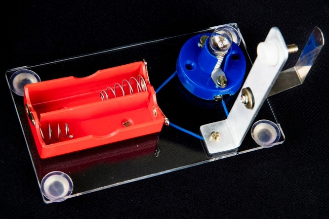 Working of a Heat Switch