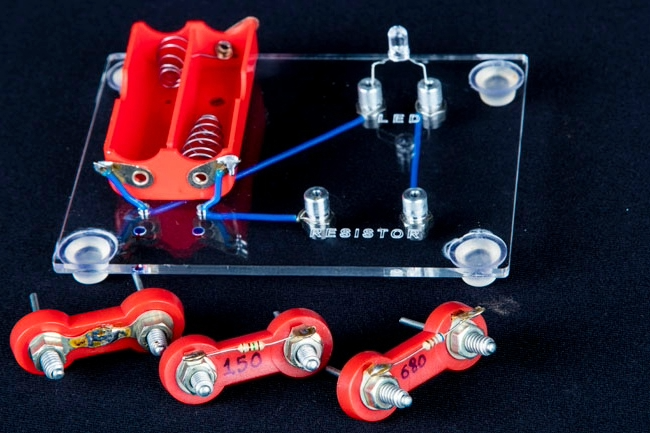 Working of a LED / Switch